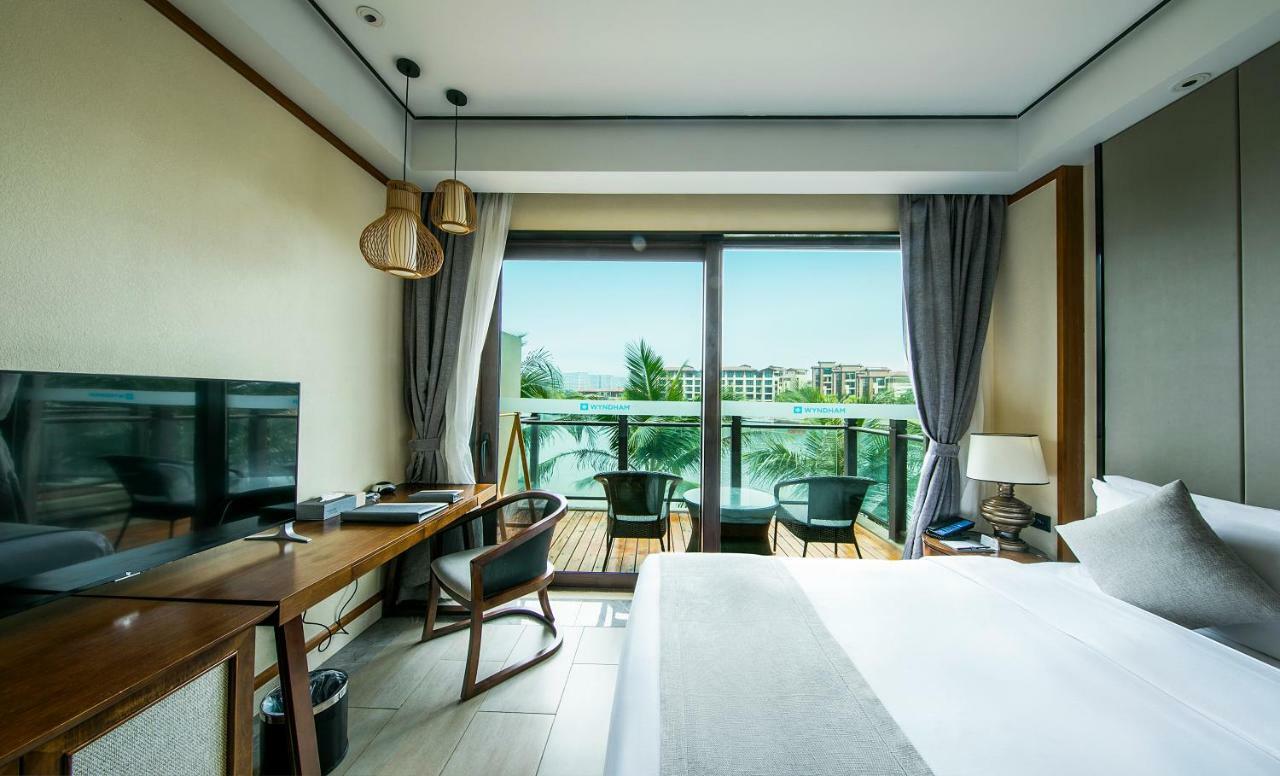 Отель Wyndham Shenzhou Peninsula Ваньнин Экстерьер фото